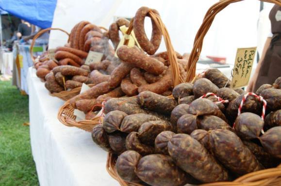 brzegów  biorą udział
