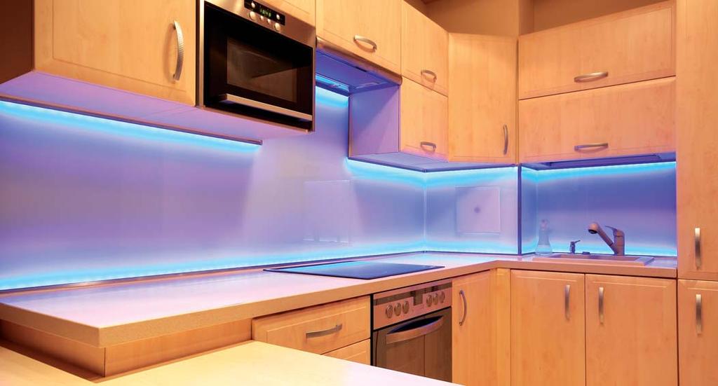 KATALOG 2017/18 ELASTYCZNE TAŚMY LED / FLEXIBLE LED STRIPES 81 Input voltage 12 VDC IP21 Name Type Max.