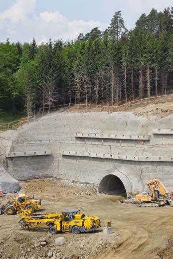 Poza wymienionymi wyżej zastosowaniami, system kotew DYWI Drill służy również jako element obudowy wbijanej wyprzedzającej (pal) lub jako lanca iniekcyjna do wzmacniania gruntu lub wypełniania jam.