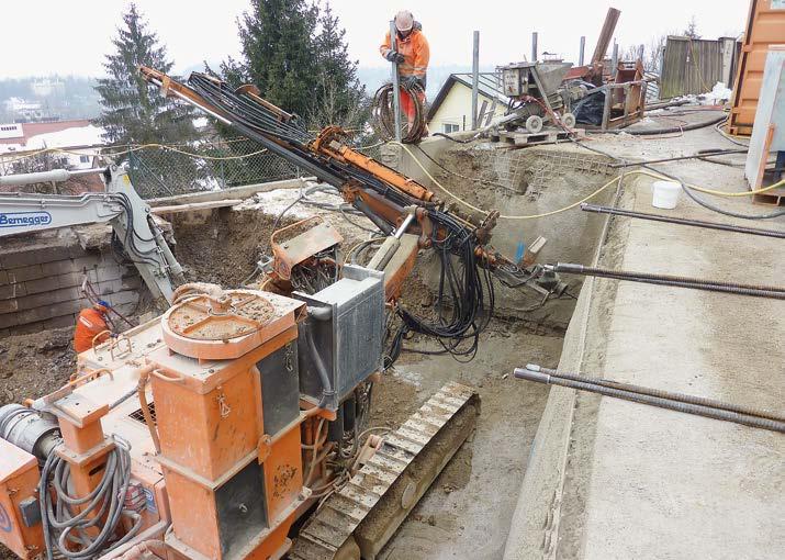 Akcesoria systemu DYWI Drill Mufa uszczelniająca DYWI Drill Ze względu na konstrukcję konwencjonalnych muf do zastosowań standardowych, nie można zagwarantować ich pełnej szczelności przy stosowaniu