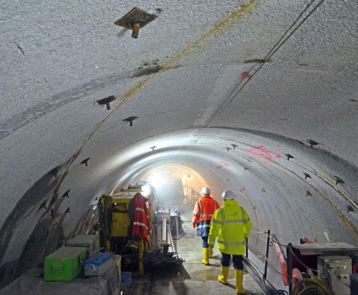 jakości w trakcie każdej instalacji Dostępne są różne pompy wysokociśnieniowe,