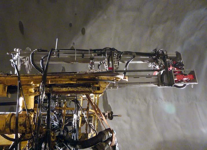 Kotwy cierne samowiercące POWER SET Zespół automatyczny POWER SET Zespół automatyczny POWER SET służy do całkowicie zautomatyzowanej instalacji samowiercącej kotwy ciernej POWER SET.