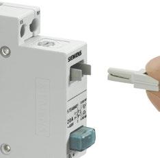 Różnokolorowe, przezroczyste osłony lampek umożliwiają sygnalizację stanu rozdzielnicy zgodnie z IEC 60073. Możliwa jest potrójna sygnalizacja w jednym aparacie - pozwala to zaoszczędzić miejsce.