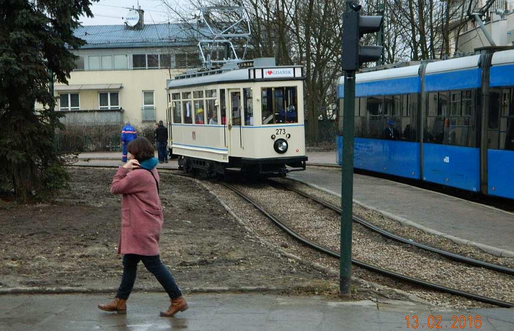 przedwojenny tramwaj (w stylu