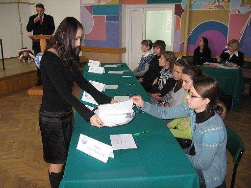 Ponadto szkoła ta organizuje także Powiatowy Konkurs Wiedzy o Powstaniu Wielkopolskim, w