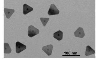 FOTOCHEMICZNA SYNTEZA NANOCZĄSTEK SREBRA I ZŁOTA 193 Na Rysunku 11 pokazano porównanie widm UV-Vis tych samych roztworów (zarodki Ag, azotan srebra, fotouczulacz I-2959 i cytrynian sodu)