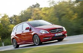 Mercedes-Benz kontynuuje swoją serię rekordów sprzedaży.