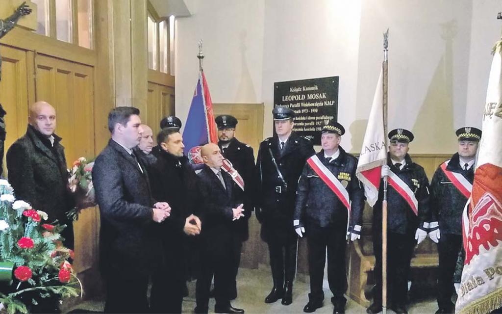 Uchwalili zastąpienie zapisu o wychowaniu w duchu chrześcijaństwa wolnością światopoglądową i wyznaniową.
