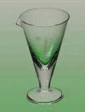 Naczynie miarowe, stożkowe, ze szklaną podstawą i skalą Measures graduated, conical, with glass base and with graduation Pojemność d d h 1 2 632.