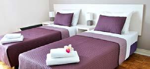 HOTEL KASTEL *** VILLE OTRANT *** / HOTEL OTRANT **** CHORWACJA - POŁUDNIOWA DALMACJA POŁOŻENIE: Hotel Kastel mieści się w samym centrum Kašteli, między Splitem i Trogirem. Oddalony o ok.