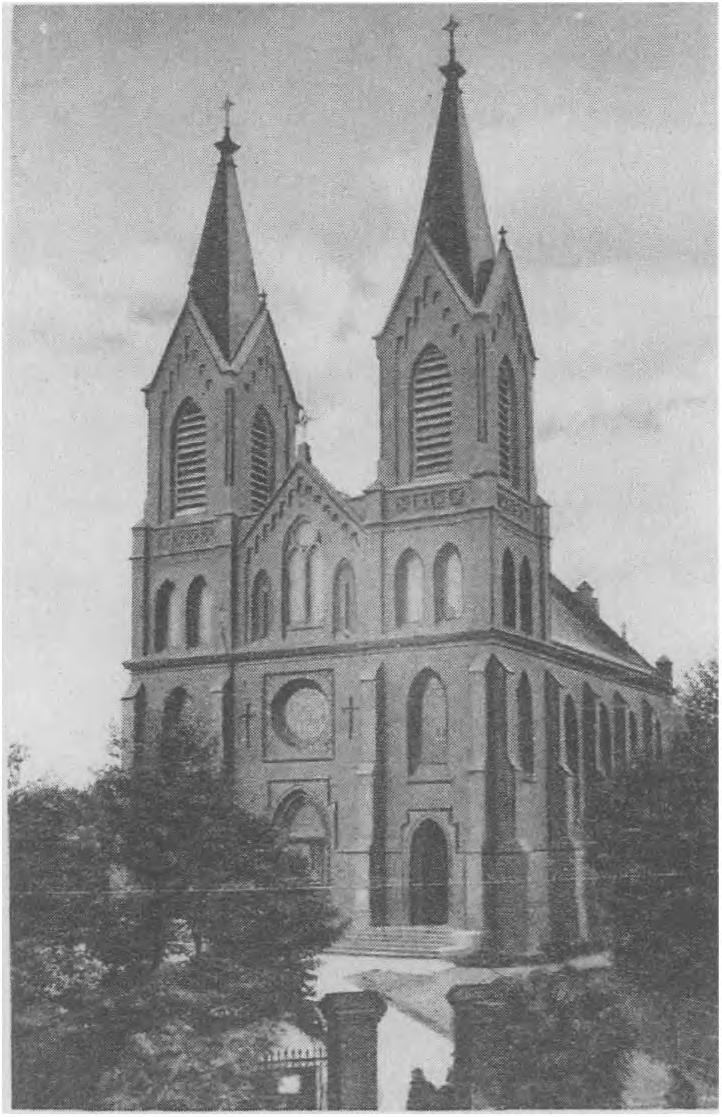 Równe - kościół p.w. Narodzenia Najświętszej Marii Panny i św.