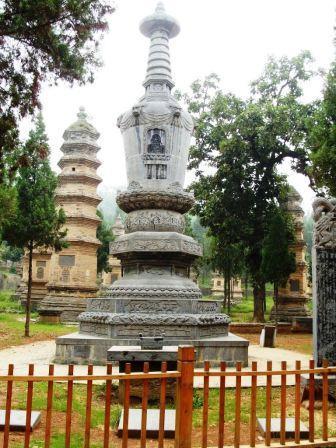 fot: 90: Pagoda mnicha Shi Su Xi.