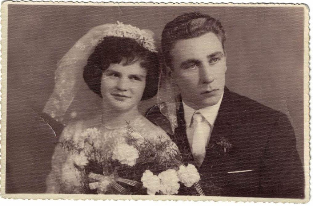 MIESIĘCZNIK NUMER 1/2017 (209) NIEDZIELA 2017.01.15 47 lat, Marta miała leżeć w łóżku. Każdy dotyk zadawał jej ból.