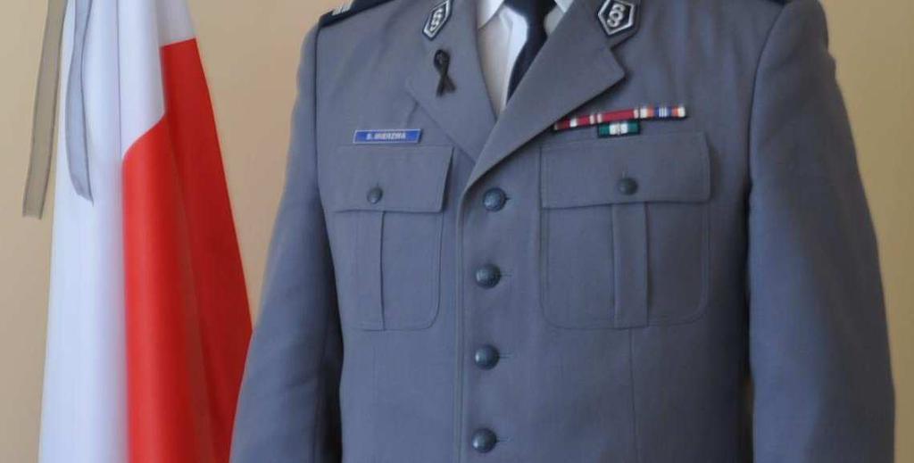 W imieniu kierownictwa warmińsko-mazurskiej Policji, policjantów i pracowników cywilnych wszystkim rodzinom oraz