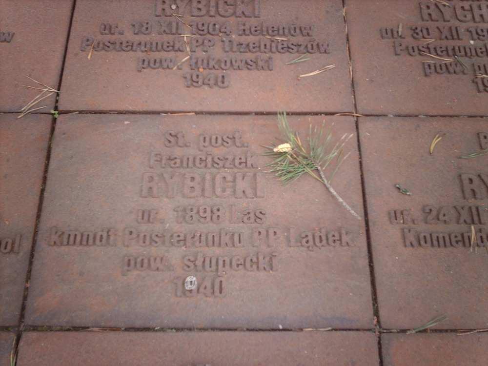 Gdy poznaliście prawdę o śmierci Franciszka Rybickiego nie chcieliście pojechać do Miednoje, gdzie na wojskowym cmentarzu pochowane jest jego ciało?