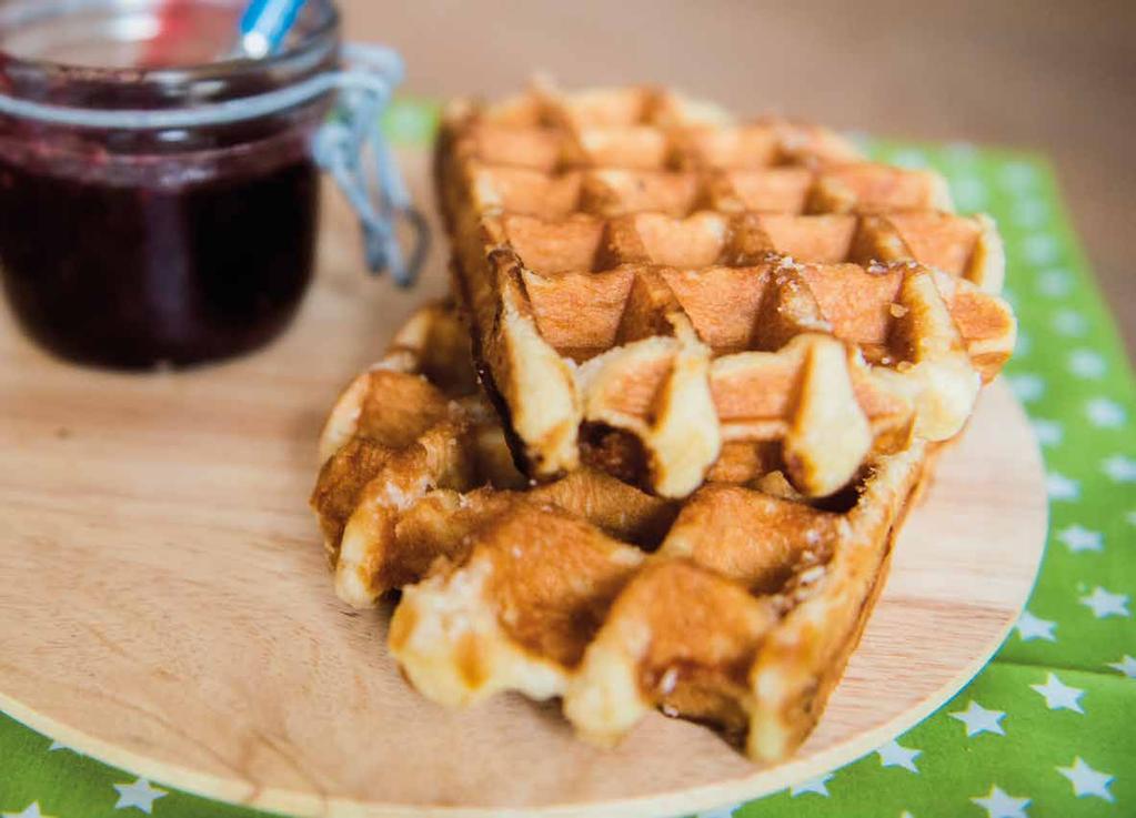 Gofry Biscuitine 200 Mieszanki oleju palmowego Olej palmowy Jeśli chodzi o wafle, konsumenci cenią wyroby chrupkie na zewnątrz i miękkie w środku.