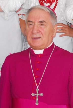 czternastu tomów nauczania papieża Jana Pawła II w języku polskim. Od 1989 roku pełnił funkcję nuncjusza apostolskiego w Polsce.