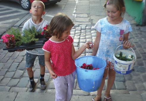 Ogródki podwórkowe Warszawa (Polska), w realizacji od 2010 Fot.
