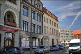 Projekt B Podniesienie estetyki budynku i zagospodarowanie terenu poprzez remont klatek schodowych, remont elewacji, wykonanie izolacji budynku, remont dachu z dociepleniem, zagospodarowanie terenu