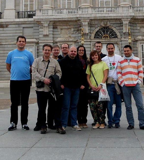A spotkania są tylko dwa razy w roku! Nie ma tam też takich grup studenckich działających przy Kościele. Wspomniała o ludziach, którzy gdy opuszczają miasto np.