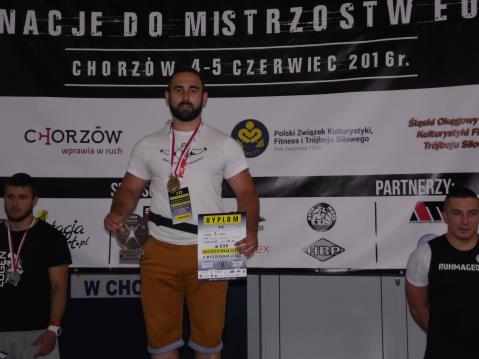 wynik 110 kg IX miejsce Andrzej Kozłowski - kategoria weteran gr. I do 74 kg, wynik 110 kg II miejsce Przemysław Wróbel Łukasz Czajkowski VII.