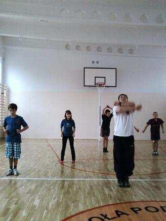 uczniów klas 4 6.