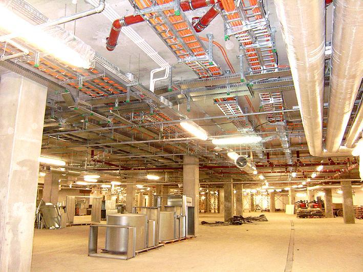 Infrastruktura współczesnego budynku garaż