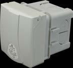 16 A 230 V 3 IP 44 6 h IZVZ-S 1632 6 320 21/14 16 A 400 V 4 IP 44 6 h IZVZ-S 1643 6 334 21/14 16 A 400 V 5 IP 44 6 h IZVZ-S 1653 6 357 21/14 32 A 400 V 4 IP 44 6 h IZVZ-S 3243 4 419 21/14 32 A 400 V