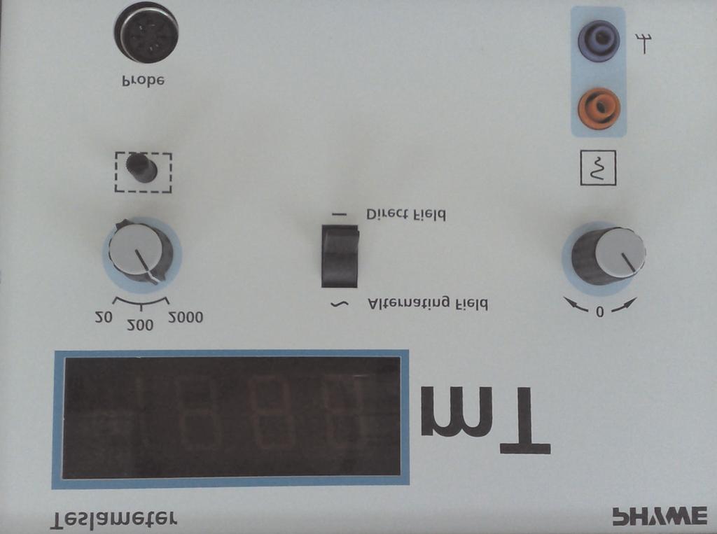 138 Elektryczność (a) (e) (f) (b) (c) (g) (d) Rys. 3.3.5: Konsola teslomierza wraz z oznaczeniem poszczególnych elementów. czujnik Rys. 3.3.6: Sonda. klejke.