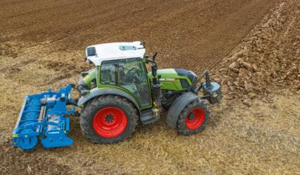 Nieh ktoś inny zajmie się prowadzeniem Nowe iąniki Fendt 200 przystosowane są do układów automatyzneo prowadzenia.