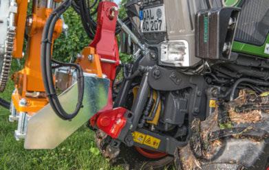 Udźwig i możliwość adaptacji: przedni podnośnik Przedni podnośnik modelu Fendt 200 V/F ma udźwig 2 380 dan.