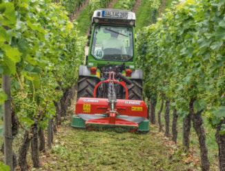 Podnośnik tylny Fendt 200 V/F/P Vario Udźwig ciągnika Fendt 200 Vario V wynosi 2775 dan, w przypadku wersji F jest to 2417 dan, a w przypadku