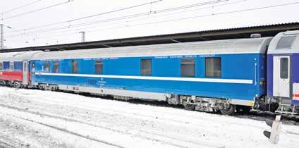 Wagon sypialny serii WLABmee (producent FPS Poznań) kolei BC (komunikacja przestawcza 1 435/1 520 mm) na stacji Warszawa Wschodnia (6.02.2009 r.). SA138 001 (producent Newag) na stacji Gdynia Gł. (20.