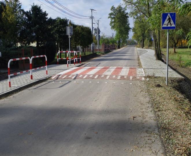 INWESTYCJE DROGOWE W roku 2016 na inwestycje związane z poprawą dróg gminnych gmina wydała 2.665.485 zł.