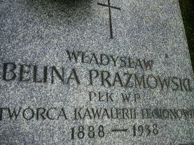 : 1-A-2899-22) Nagrobek Władysława Beliny Prażmowskiego na Cmentarzu Rakowickim w