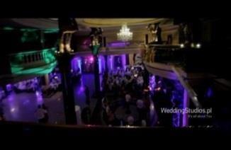 Prezentując Państwu miejsce o najwyższej klasie opartej na Luxury Five Star Experience, załączam niniejszy katalog z myślą o każdym szczególe przyjęcia weselnego.