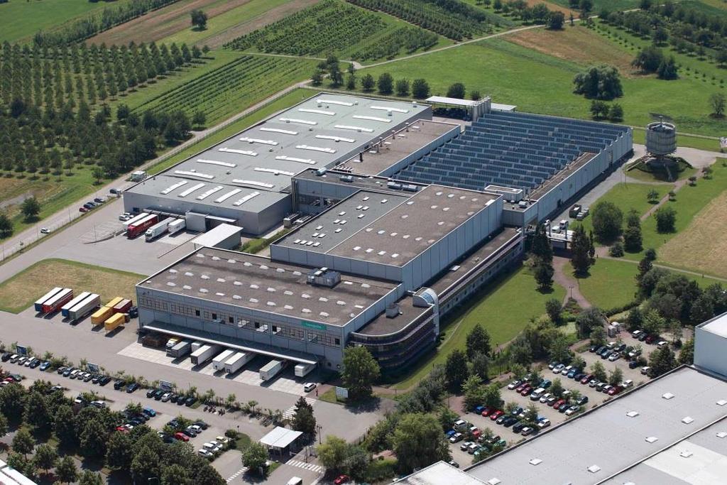 Przegląd zdjęć Rozwój centrum logistycznego w Offenburgu Hansgrohe_SE_Standort_Offenburg.jpg Hansgrohe SE kontynuuje swój rozwój i umacnia pozycję na rynku za sprawą znaczących inwestycji w Niemczech.