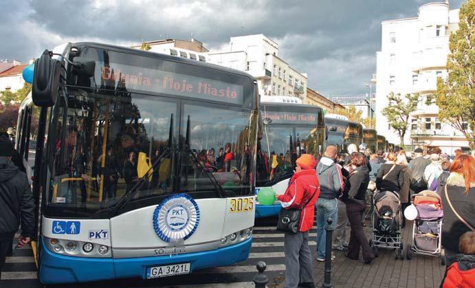 Dążąc do zwiększenia poziomu komfortu podróży komunikacją miejską, ZKM w Gdyni zainicjował długookresowy proces wymiany taboru przez przewoźników.