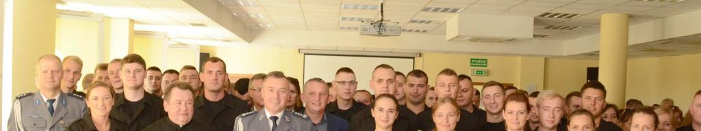STRONA 4 KOMUNIKATOR MGP Ślubowanie nowo przyjętych policjantów Ja obywatel