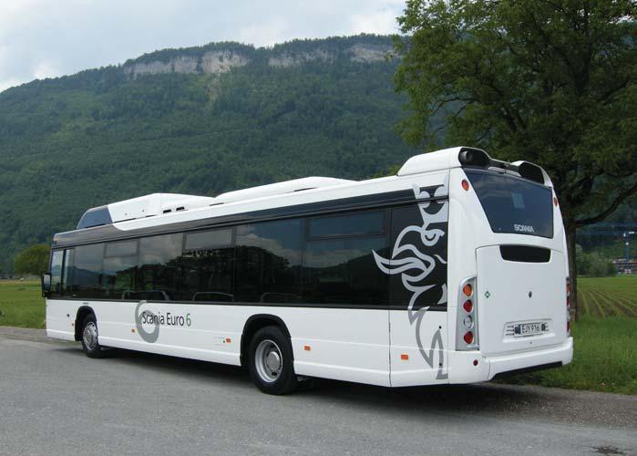 Dzięki płaskiej podłodze i maksymalnemu przesunięciu drugich drzwi niemal do osi środkowej przegubowe Citaro C2 oferuje do 19 miejsc siedzących dostępnych bezpośrednio z niskiej podłogi.