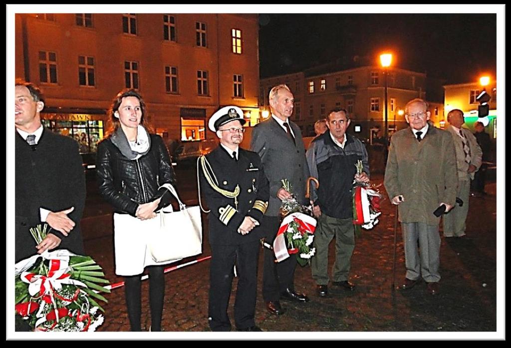 Andrzej Korneluk Z DZIAŁALNOŚCI ODZIAŁU ŚREM Nasza praca w Oddziale pod koniec 2014 roku oparta była na przedsięwzięciach wynikających z rocznego planu zamierzeń.