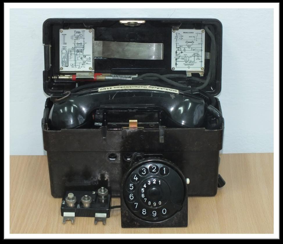 Telefon OB/OZ z przystawką numerową Kolej na mało znany, a w dodatku o zdecydowanie o odmiennej konstrukcji telefon amerykański TA-1/PT. Jest to konstrukcja z okresu konfliktu wietnamskiego.