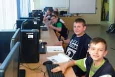 Młodzi informatycy Zajęcia koła komputerowego są prowadzone przez Katarzynę Ścieszkę i odbywają się filialnie w Szkole Podstawowej nr 22 z Oddziałami Integracyjnymi przy ul.