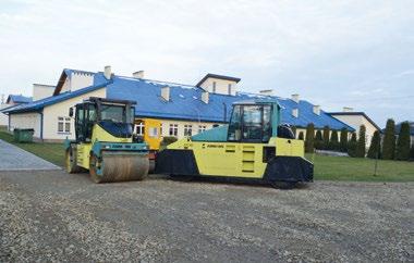 8) Modernizacja drogi gminnej w miejscowości Kosówka, polegająca na wykonaniu podbudowy wraz z nawierzchnią asfaltową na odcinku ok. 230 m. Koszt 36 230,91 zł.