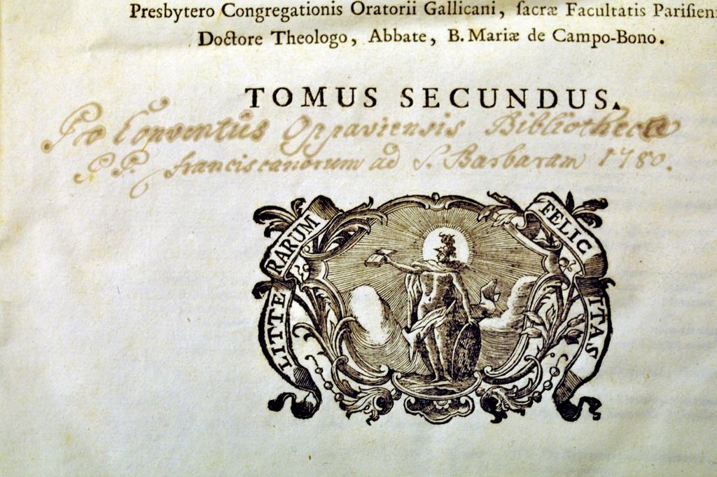 502 Kronika Projektu Ryc. 2. Notatka proweniencyjna franciszkanów z Opawy, druk trafił do ich biblioteki w 1780 r.