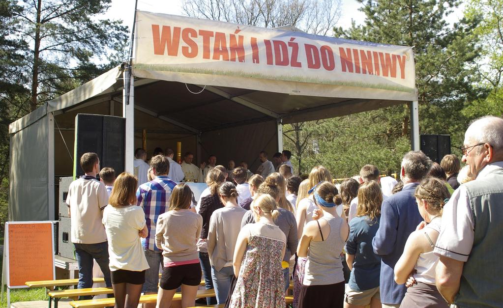 Na obiad pomidorowa, kotlet i surówka, a po nich tajemnicze Nabożeństwo Wód Jordanu. Czym było? Najlepiej wiedzą to uczestnicy krótkiej pielgrzymki nad Małą Panew.
