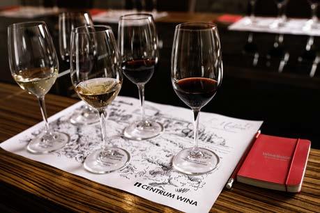 Dołącz do miłośników wina i whisky! W czterech miastach w Polsce prowadzimy spotkania: WineBook i WhiskyBook.