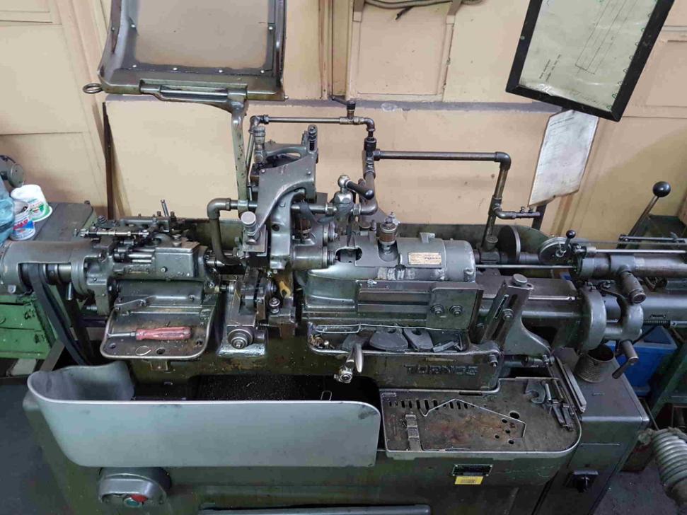 Tornos R-10