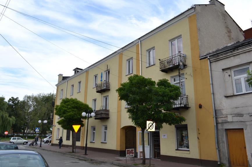Przynależność administracyjna województwo mazowieckie powiat wołomiński Widok od strony pn.-zach. gmina Radzymin 6.