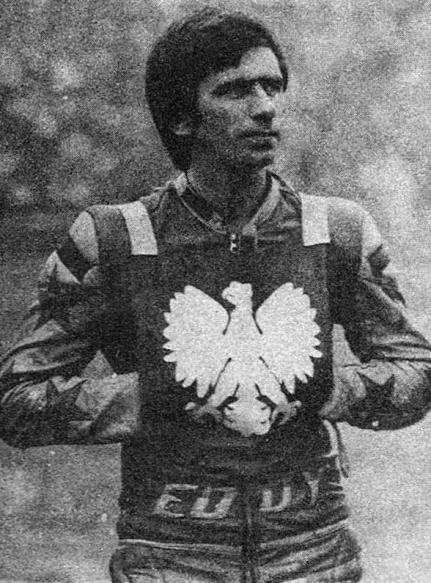 EDWARD JANCARZ Edward Jancarz urodził się 20 sierpnia 1946 roku w Gorzowie, z którym to miastem był związany przez całą karierę w Polsce.